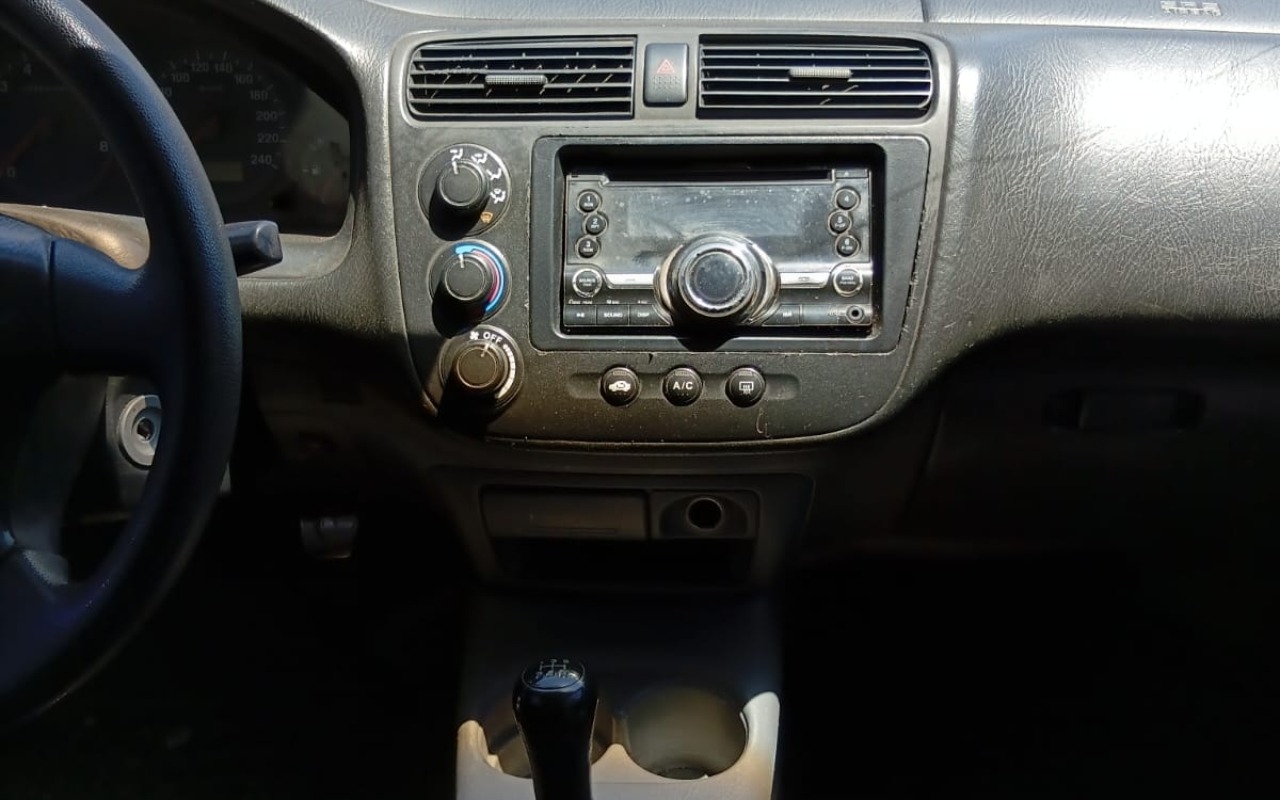 imagem-https://www.socarrao.com.br/sc-vehicle-images-prod/4434841/1792785108310-Q2l2aWMgQXp1bCAyLmpwZWc.jpeg