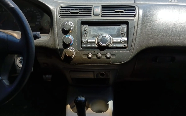 imagem-https://www.socarrao.com.br/sc-vehicle-images-prod/4434841/1792785108310-Q2l2aWMgQXp1bCAyLmpwZWc.jpeg