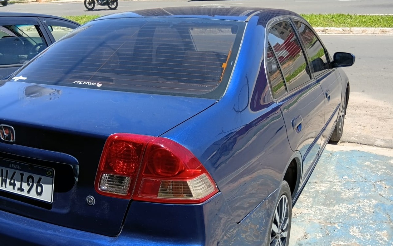 imagem-https://www.socarrao.com.br/sc-vehicle-images-prod/4434841/1792785108462-Q2l2aWMgQXp1bCA5LmpwZWc.jpeg
