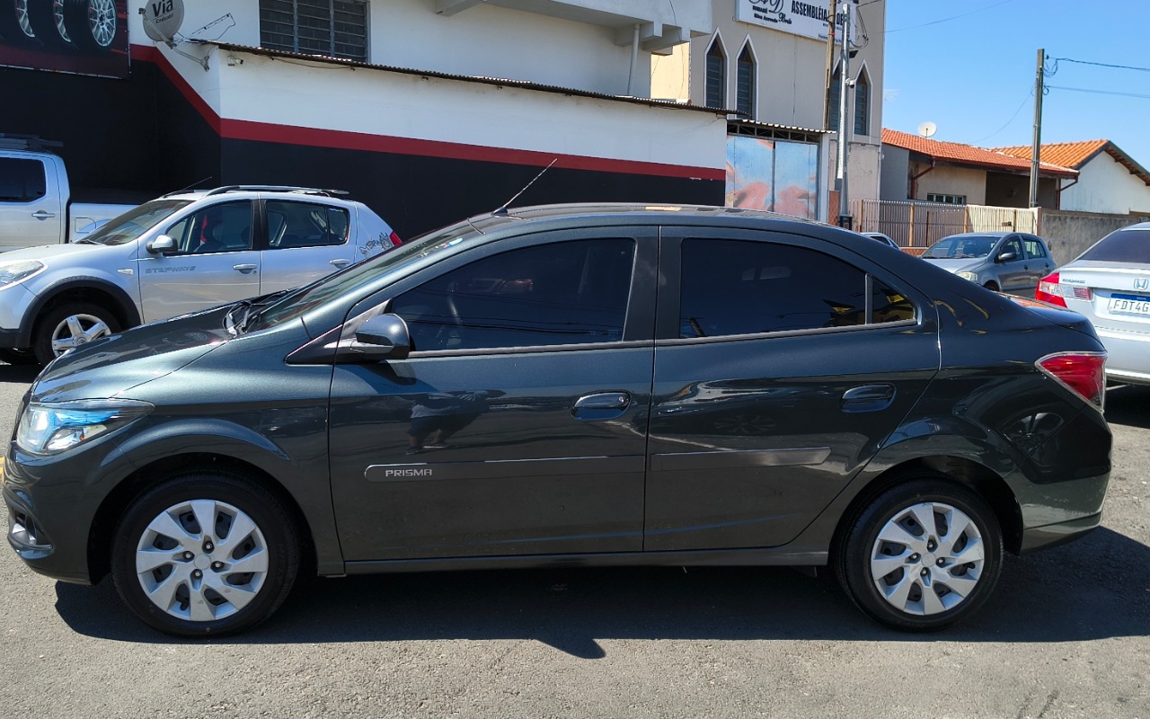 imagem-https://www.socarrao.com.br/sc-vehicle-images-prod/4434843/1792785126117-SU1HXzIwMjYwOTAzXzExNDYzMjUxMV9IRFJ-Mi5qcGc.jpg