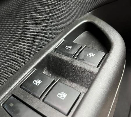 imagem-https://www.socarrao.com.br/sc-vehicle-images-prod/4434844/1792791299799-8601764_0_B_2c928c735e.jpeg