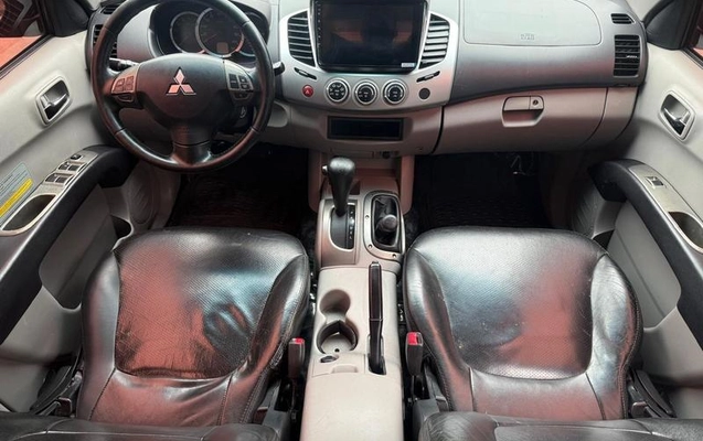 imagem-https://www.socarrao.com.br/sc-vehicle-images-prod/4434863/1792785813949-8598037_9_B_9fe9cd7042.jpeg
