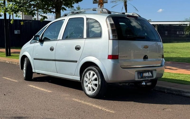 imagem-https://www.socarrao.com.br/sc-vehicle-images-prod/4434885/1792785343175-8468068_0_B_1cb11c2412.jpeg
