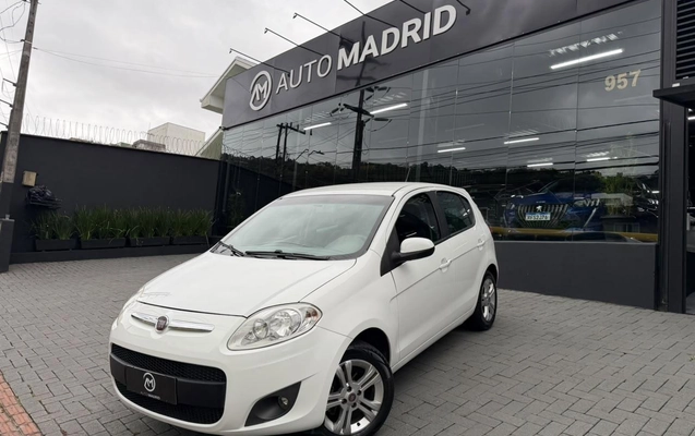 imagem-https://www.socarrao.com.br/sc-vehicle-images-prod/4434892/1792785349475-fa38b3e2-cfc3-61a8-875c-3a247c80bb5d.jpg