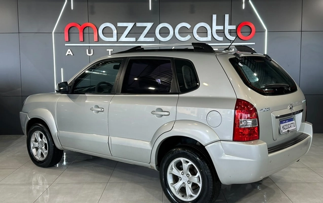 imagem-https://www.socarrao.com.br/sc-vehicle-images-prod/4434929/1792785592622-003_ea4dd9ee06d6256f28770cd8bca7b6dd.jpg