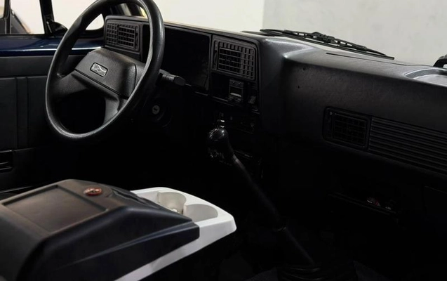 imagem-https://www.socarrao.com.br/sc-vehicle-images-prod/4434931/1792785611393-8601833_6_B_c632ba3fa7.jpeg