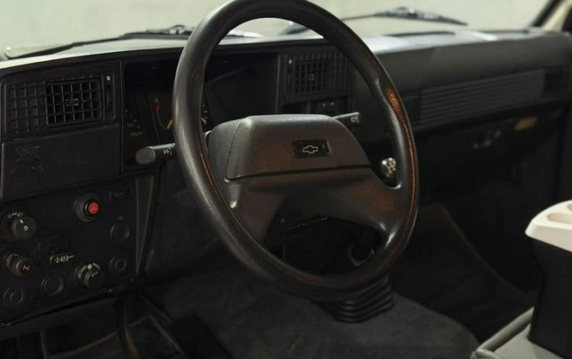 imagem-https://www.socarrao.com.br/sc-vehicle-images-prod/4434931/1792785611396-8601833_9_B_7d1963c627.jpeg