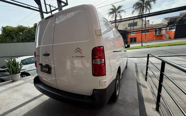 imagem-https://www.socarrao.com.br/sc-vehicle-images-prod/4434935/1792785639094-gb-60ea7f2.jpeg