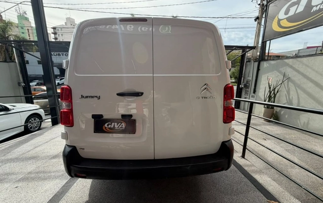 imagem-https://www.socarrao.com.br/sc-vehicle-images-prod/4434935/1792785639096-gb-71122ed.jpeg
