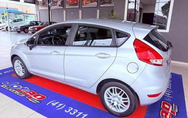 imagem-https://www.socarrao.com.br/sc-vehicle-images-prod/4434940/1792785686103-8601802_11_B_40641db3d6.jpeg