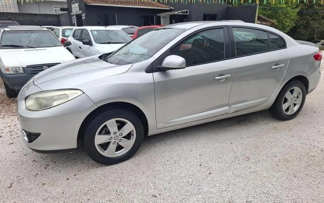 imagem-https://www.socarrao.com.br/sc-vehicle-images-prod/4434949/1792785843639-8583191_4_B_4ce82eadf5.jpeg