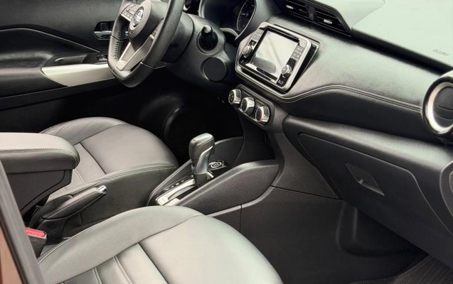 imagem-https://www.socarrao.com.br/sc-vehicle-images-prod/4434951/1792785811674-69436adbbd16c6dc4.jpg