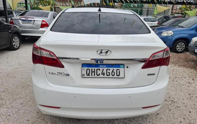 imagem-https://www.socarrao.com.br/sc-vehicle-images-prod/4434970/1792788798769-8601879_6_B_7cb70b9c52.jpeg