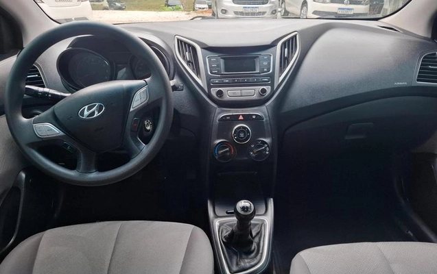 imagem-https://www.socarrao.com.br/sc-vehicle-images-prod/4434970/1792788798778-8601879_12_B_3654bbdd1a.jpeg
