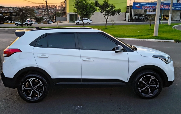 imagem-https://www.socarrao.com.br/sc-vehicle-images-prod/4435013/1792786291542-SU1HXzIwMjYxMDA3XzE3NTk1MzI2Nl9IRFJ-Mi5qcGc.jpg