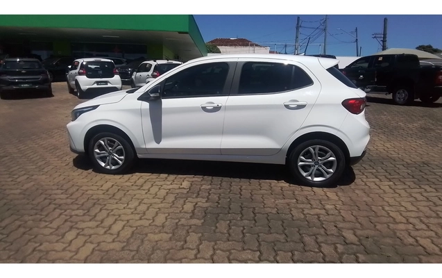 imagem-https://www.socarrao.com.br/sc-vehicle-images-prod/4435074/1792786543033-2_120644.jpg
