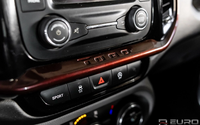 imagem-https://www.socarrao.com.br/sc-vehicle-images-prod/4435087/1792786575108-52f9ede0ed7c4b79ad1706bccc5d2891_1792586647177.jpg