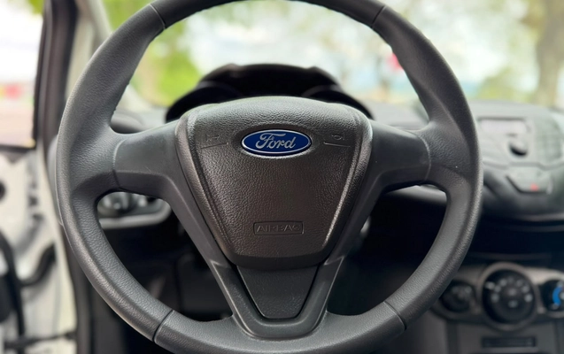 imagem-https://www.socarrao.com.br/sc-vehicle-images-prod/4435092/1792788893103-86410324-b980-42bf-a98e-162a4d442aa7.jpg
