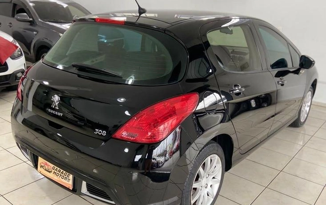 imagem-https://www.socarrao.com.br/sc-vehicle-images-prod/4435105/1792786677540-8584441_6_B_820724636d.jpeg