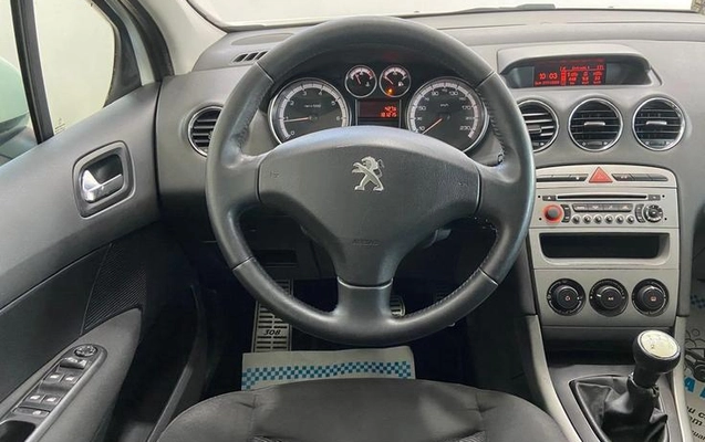 imagem-https://www.socarrao.com.br/sc-vehicle-images-prod/4435111/1792786760348-8580653_6_B_cfe96d98d0.jpeg