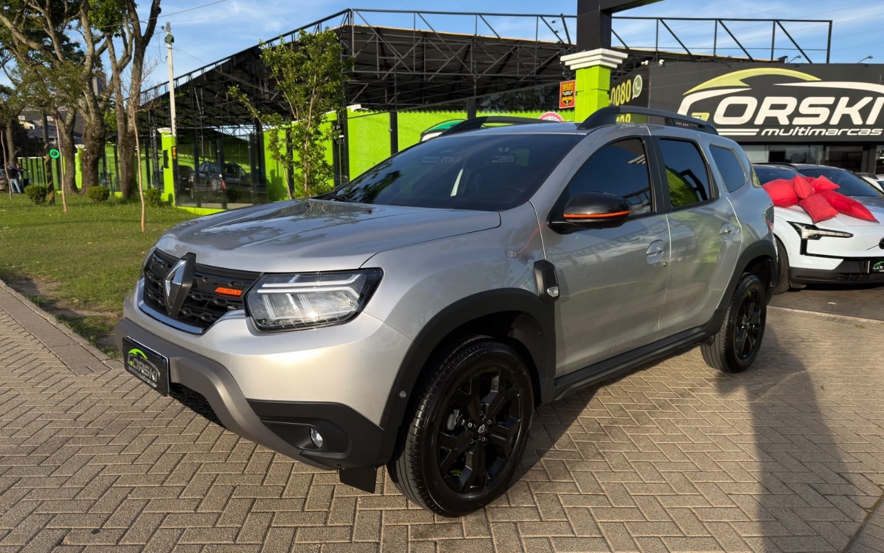 Renault Duster 2027 Prata — foto 1 de 3