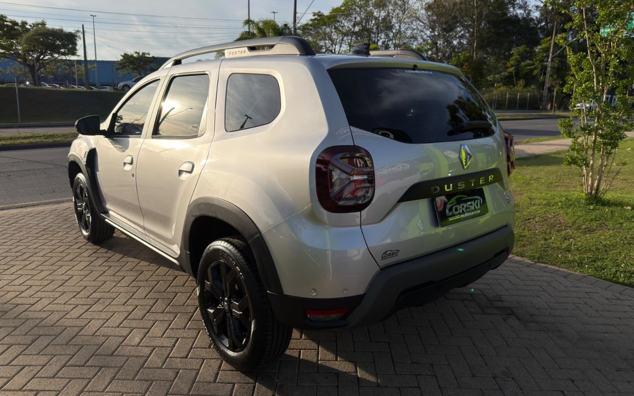 imagem-https://www.socarrao.com.br/sc-vehicle-images-prod/4435112/1792786761423-OTAwZDgxNDUtOWQ1OC00YWMyLWE5NGQtMzA5NzhiMzlhZGM5LmpwZWc.jpeg