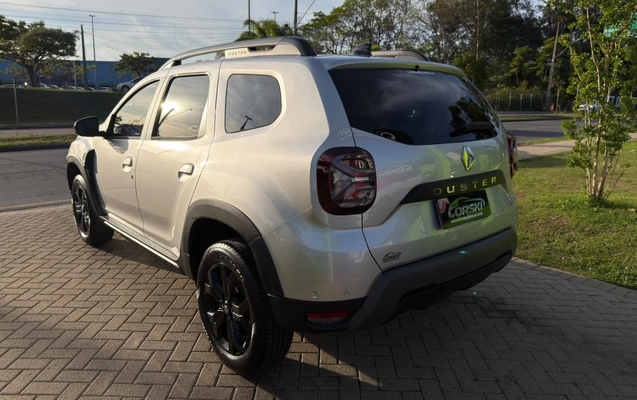 imagem-https://www.socarrao.com.br/sc-vehicle-images-prod/4435112/1792786761423-OTAwZDgxNDUtOWQ1OC00YWMyLWE5NGQtMzA5NzhiMzlhZGM5LmpwZWc.jpeg