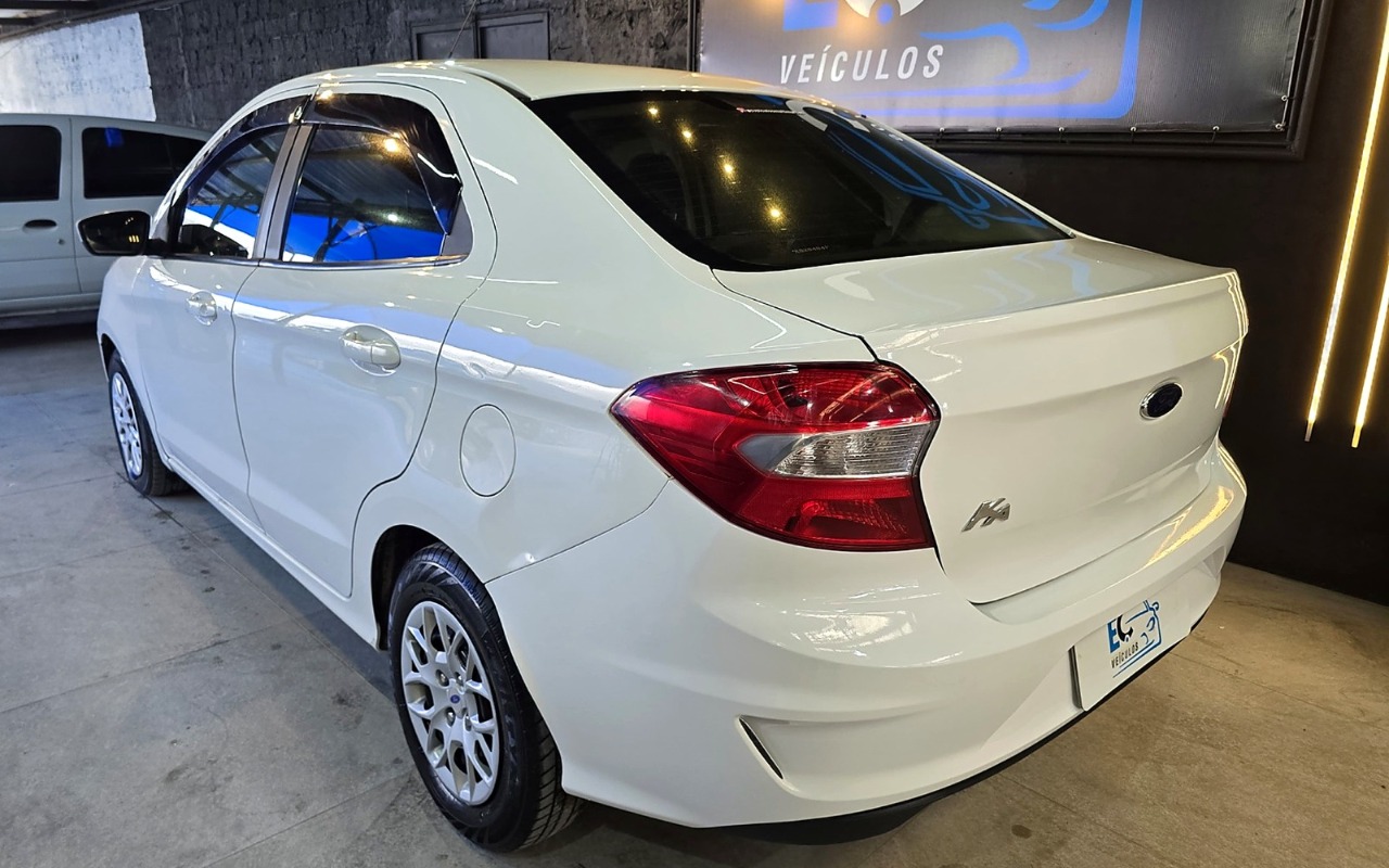 imagem-https://www.socarrao.com.br/sc-vehicle-images-prod/4435116/1792786864753-V2hhdHNBcHAgSW1hZ2UgMjAyNi0xMC0yMiBhdCAxNS4wNC41NSAoMikuanBlZw.jpeg