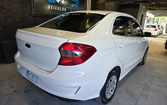 imagem-https://www.socarrao.com.br/sc-vehicle-images-prod/4435116/1792786864821-V2hhdHNBcHAgSW1hZ2UgMjAyNi0xMC0yMiBhdCAxNS4wNC41NSAoMykuanBlZw.jpeg