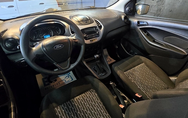 imagem-https://www.socarrao.com.br/sc-vehicle-images-prod/4435116/1792786864886-V2hhdHNBcHAgSW1hZ2UgMjAyNi0xMC0yMiBhdCAxNS4wNC41NiAoMikuanBlZw.jpeg