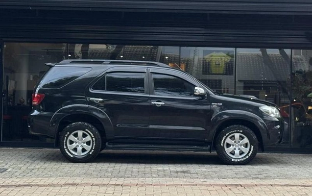 imagem-https://www.socarrao.com.br/sc-vehicle-images-prod/4435120/1792786916602-8600381_2_B_9f98d03206.jpeg