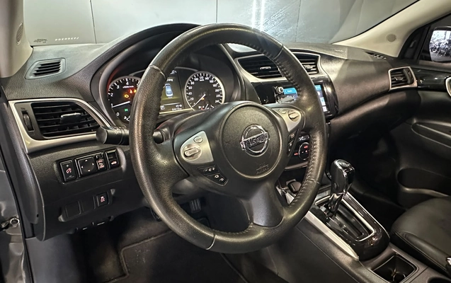 imagem-https://www.socarrao.com.br/sc-vehicle-images-prod/4435123/1792786940115-003_a1d8f6c33c483ffdd2e60f9fddf4bd35.jpg