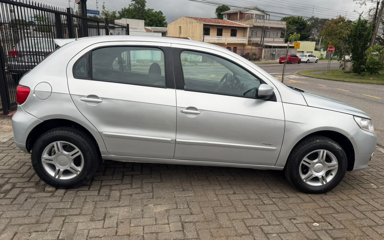 imagem-https://www.socarrao.com.br/sc-vehicle-images-prod/4435139/1792787022380-V2hhdHNBcHAgSW1hZ2UgMjAyNi0xMC0yMiBhdCAyMi41MC4xOCAoMykuanBlZw.jpeg