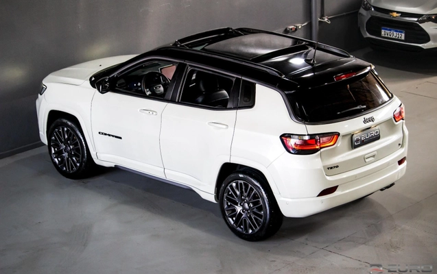 imagem-https://www.socarrao.com.br/sc-vehicle-images-prod/4435141/1792787024150-d71eb512869d4f5aa0fa478605cd3c3a_1791468588631.jpg
