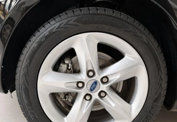 imagem-https://www.socarrao.com.br/sc-vehicle-images-prod/4435142/1792787031659-1239783.jpg