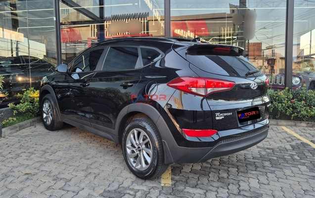 imagem-https://www.socarrao.com.br/sc-vehicle-images-prod/4435153/1792787083305-8a2943165a064cbb8bb45a187d3bd7bc_1792778512258.jpg