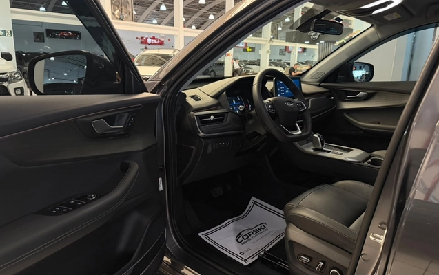 imagem-https://www.socarrao.com.br/sc-vehicle-images-prod/4435198/1792787348145-ZjNkNWVjODUtOTQ3Ni00NDg4LTljMmItN2ZiZDkyMDY2NWVlLmpwZWc.jpeg