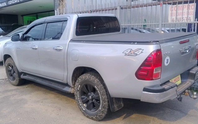 imagem-https://www.socarrao.com.br/sc-vehicle-images-prod/44352/1786991611826-SU1HLTIwMjYwODA1LVdBMDAyMS5qcGc.jpg