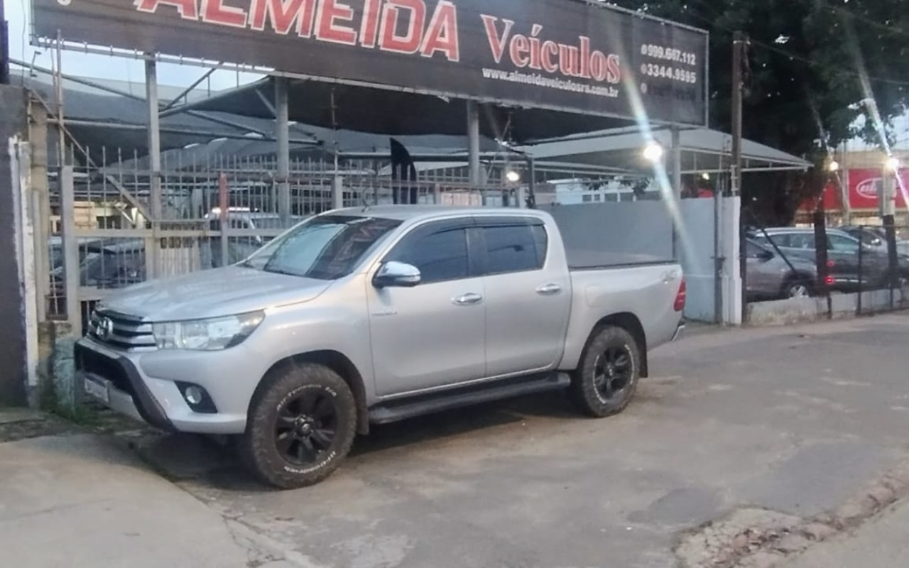 imagem-https://www.socarrao.com.br/sc-vehicle-images-prod/44352/1786991611893-SU1HLTIwMjYwODA1LVdBMDAyMi5qcGc.jpg