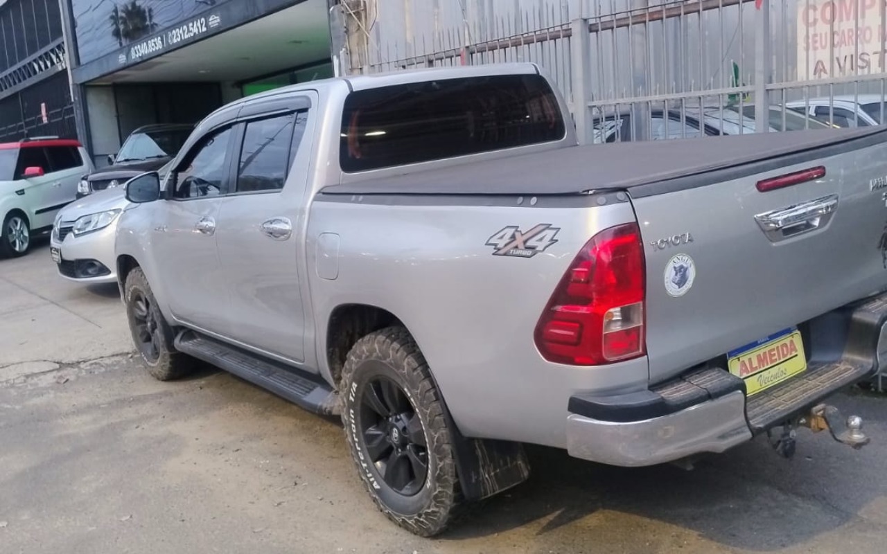 imagem-https://www.socarrao.com.br/sc-vehicle-images-prod/44352/1786991611970-SU1HLTIwMjYwODA1LVdBMDAyMy5qcGc.jpg