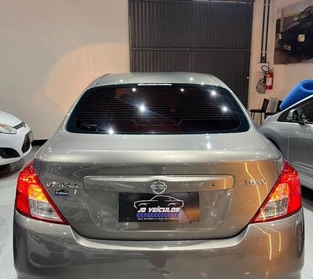 imagem-https://www.socarrao.com.br/sc-vehicle-images-prod/4435222/1792787511975-8587934_12_B_96bd182f2d.jpeg