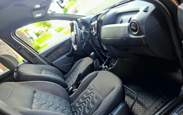 imagem-https://www.socarrao.com.br/sc-vehicle-images-prod/4435223/1792787524206-4bdf9310-2f7d-4832-b7e3-f0f670a4d40f.jpeg