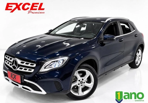 Mercedes-Benz GLA 200 2018 Azul — foto 1 de 3