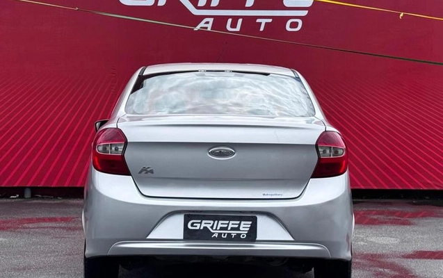 imagem-https://www.socarrao.com.br/sc-vehicle-images-prod/4435240/1792787680891-8532655_4_B_b9d52f1cce.jpeg