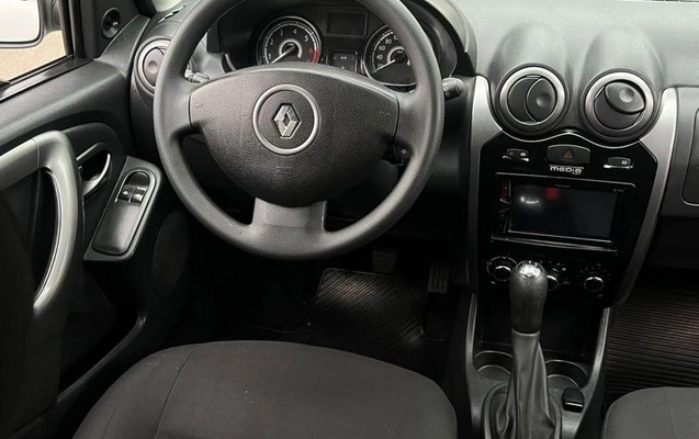 imagem-https://www.socarrao.com.br/sc-vehicle-images-prod/4435244/1792787819202-8602168_14_B_6336cdf357.jpeg