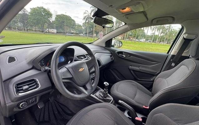 imagem-https://www.socarrao.com.br/sc-vehicle-images-prod/4435246/1792787780691-8602165_0_B_53d6be05b4.jpeg