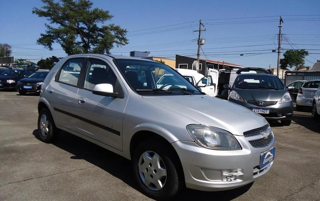 imagem-https://www.socarrao.com.br/sc-vehicle-images-prod/4435251/1792787822664-7737416_6_B_7213b50e8f.jpeg
