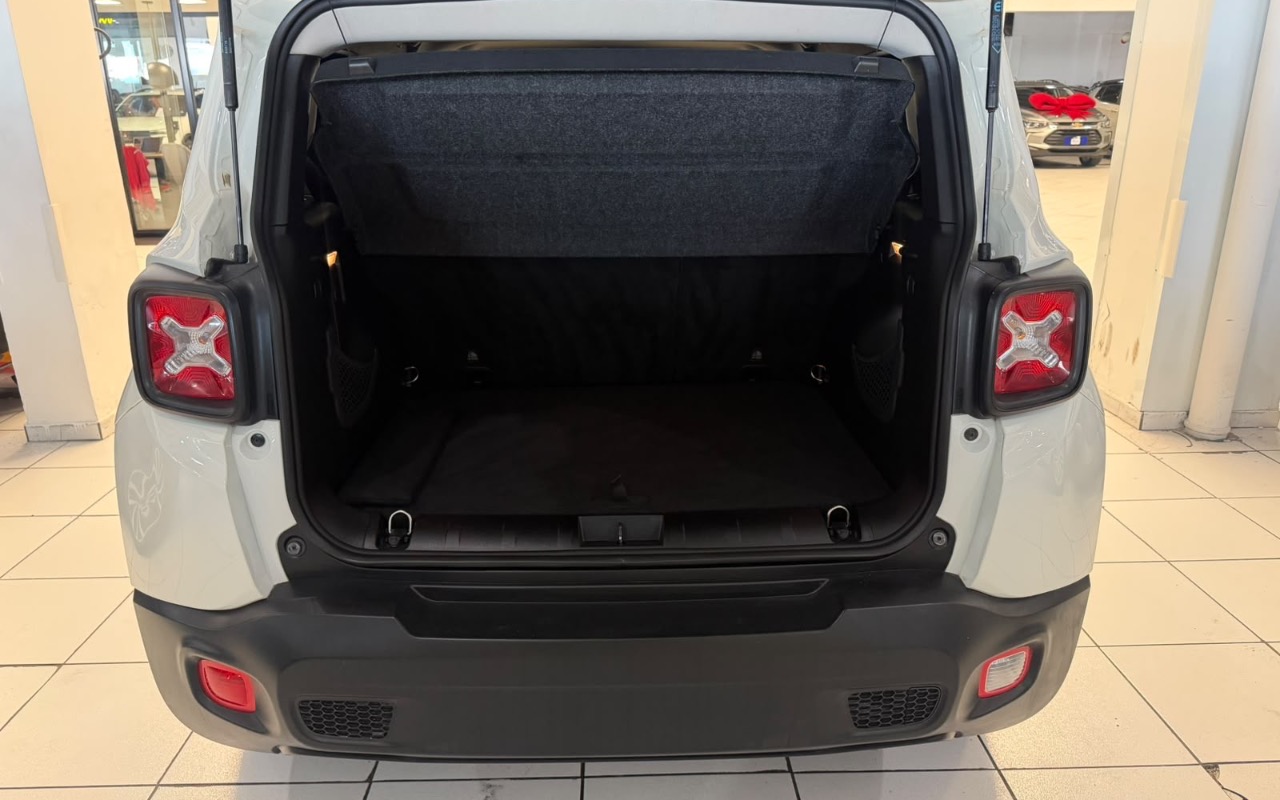 imagem-https://www.socarrao.com.br/sc-vehicle-images-prod/4435374/1792788611396-NmMyNmE2OWItMzY1MC00ZjIxLTkwZDYtYWIwMGVmYzM3NDJlLmpwZWc.jpeg