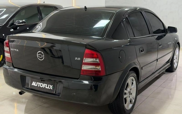 imagem-https://www.socarrao.com.br/sc-vehicle-images-prod/4435378/1792852708972-8602278_12_B_4fc2f488c0.jpeg