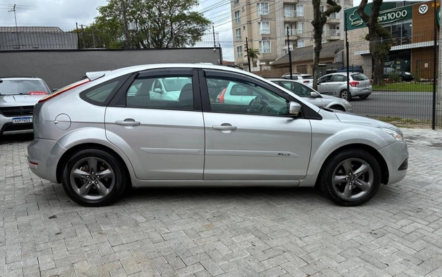 imagem-https://www.socarrao.com.br/sc-vehicle-images-prod/4435408/1792788809267-2_055138.jpg